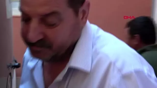 Adana torunun cenazesini kucağında götürdü Adana torunun cenazesini kucağında götürdü