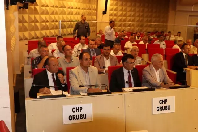 Akhisar'daki su kesintileri meclis gündemine taşındı