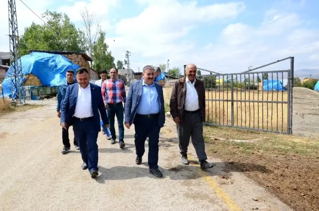 Başkan Sunar, köy köy gezerek istekleri birinci ağızdan dinliyor Başkan Sunar, köy köy gezerek istekleri birinci ağızdan dinliyor
