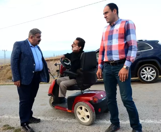 Başkan Sunar, köy köy gezerek istekleri birinci ağızdan dinliyor Başkan Sunar, köy köy gezerek istekleri birinci ağızdan dinliyor