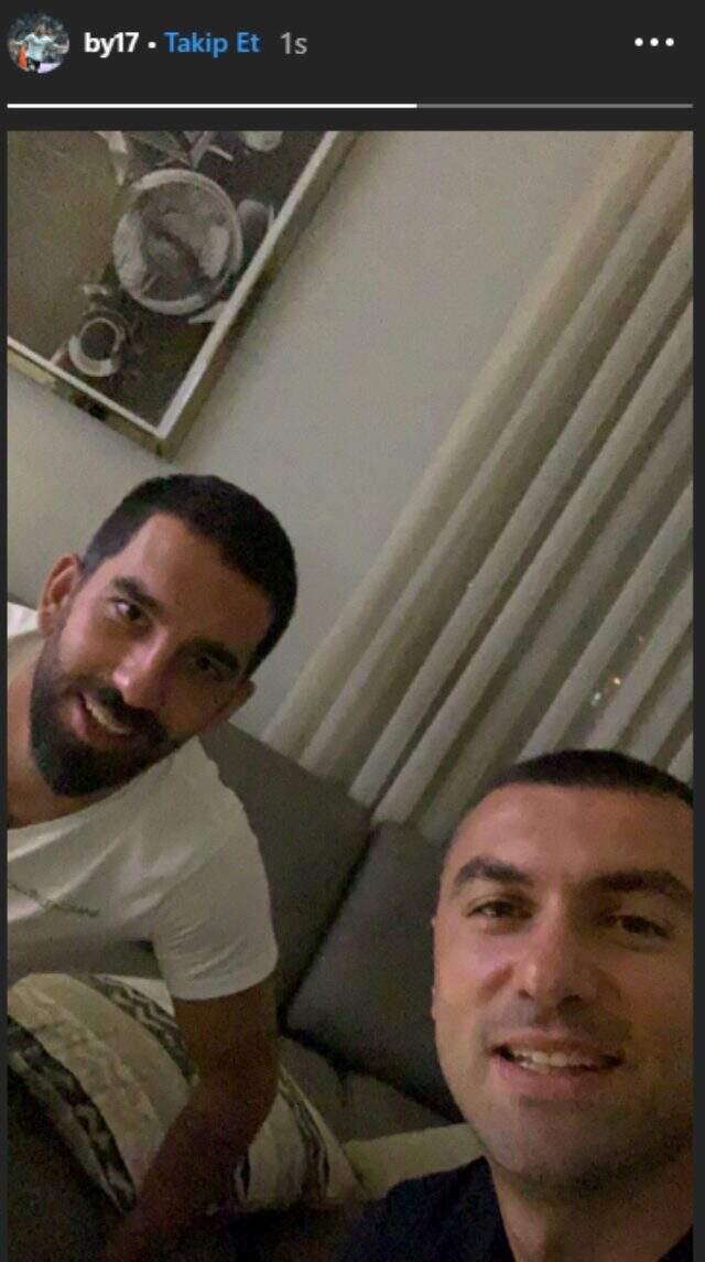 Burak Yılmaz'dan hapis cezası alan Arda Turan için paylaşım