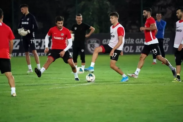 Gazişehir Gaziantep'te Beşiktaş hazırlıkları sürüyor