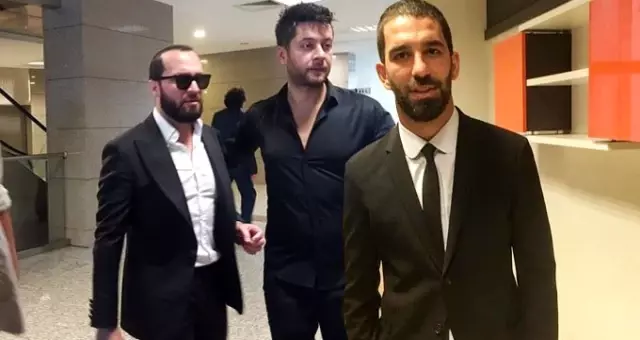 Gece kulübünde Berkay Şahin'in burnunu kıran Arda Turan'a hapis cezası verildi