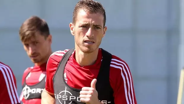 Hakan Arslan'dan Başakşehir'e gözdağı Hakan Arslan'dan Başakşehir'e gözdağı