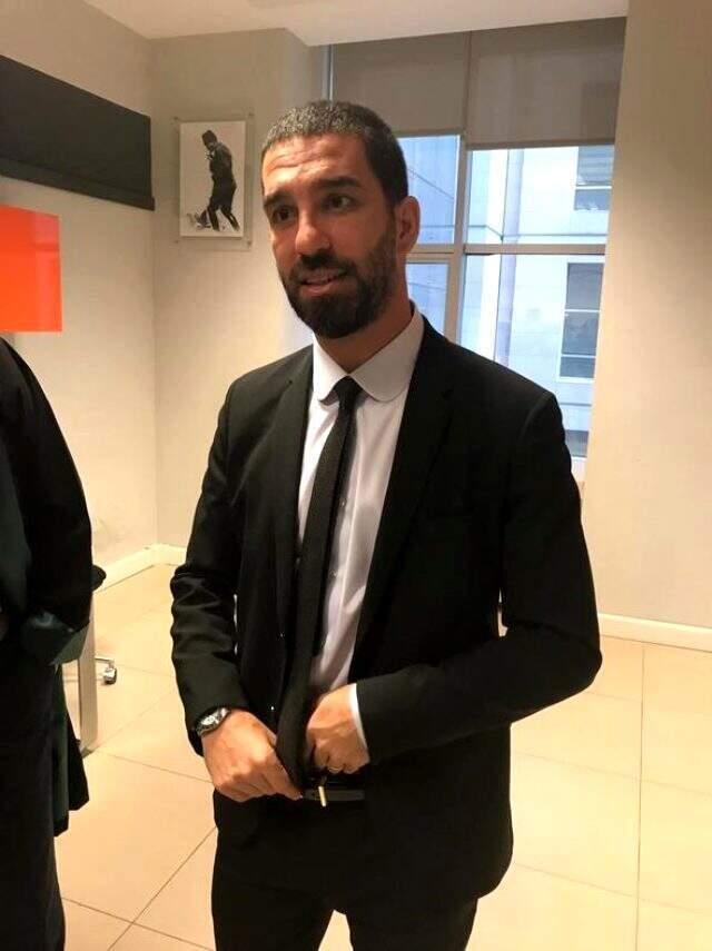 Hapis cezası alan Arda Turan'ın eşi Aslıhan Doğan Turan paylaşımıyla tepki çekti