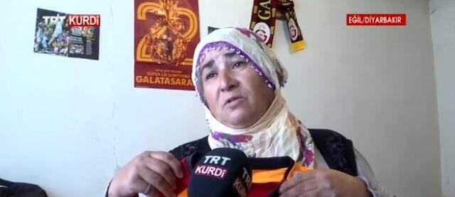 HDP binası önünde nöbet tutan Diyarbakırlı anneden Galatasaray'a çağrı!
