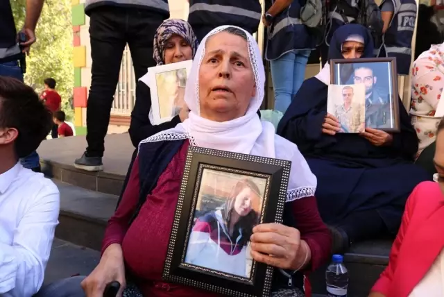 HDP önünde eylem yapan ailelerin sayısı 24'e yükseldi
