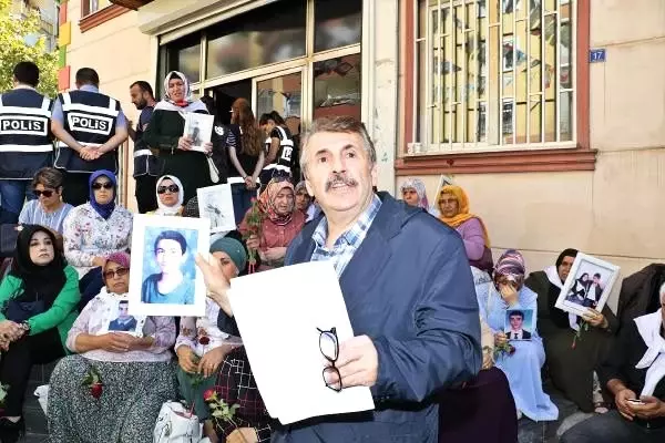 Hdp önündeki eylemde 9'uncu gün; aile sayısı 24 oldu (6) Hdp önündeki eylemde 9'uncu gün; aile sayısı 24 oldu (6)