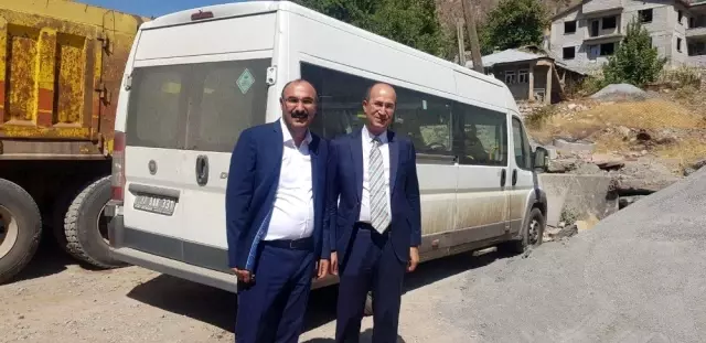 Irak sınırındaki Çukurca'dan, İran sınırındaki Esendere beldesine hibe desteği Irak sınırındaki Çukurca'dan, İran sınırındaki Esendere beldesine hibe desteği