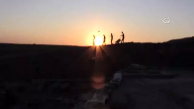 Kilis'te 4 bin yıllık saray kalıntısı bulundu Kilis'te 4 bin yıllık saray kalıntısı bulundu