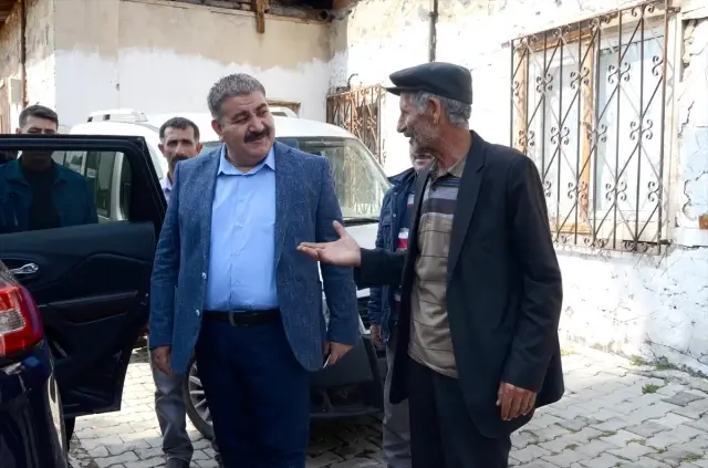 Palandöken Belediye Başkanı Sunar vatandaşlar ile bir araya geldi Palandöken Belediye Başkanı Sunar vatandaşlar ile bir araya geldi