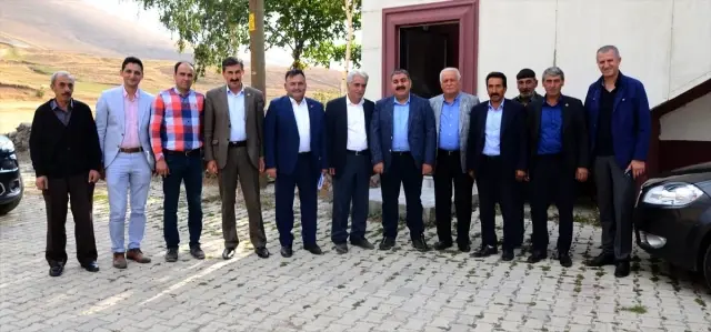 Palandöken Belediye Başkanı Sunar vatandaşlar ile bir araya geldi Palandöken Belediye Başkanı Sunar vatandaşlar ile bir araya geldi