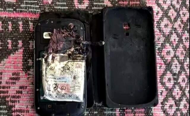 Patlayan cep telefonu bacağını parçaladı