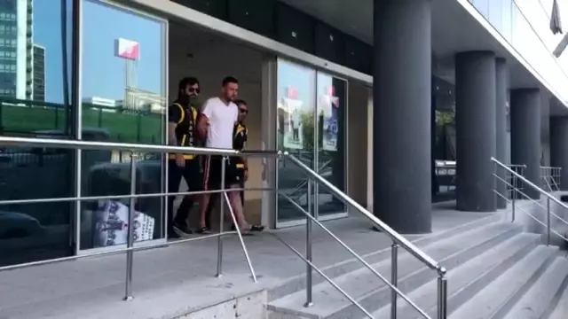 Sevgilime neden baktın kurşunlarının zanlıları yakalandı