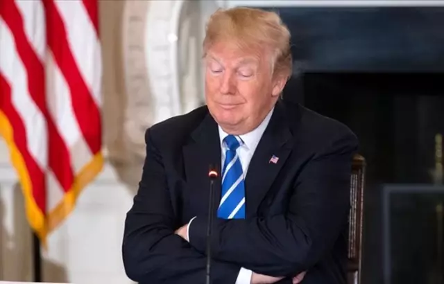 Trump yönetimi kabinede dikiş tutturamıyor