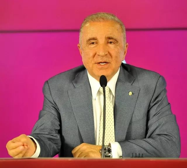 Ünal Aysal'a icra şoku Ünal Aysal'a icra şoku
