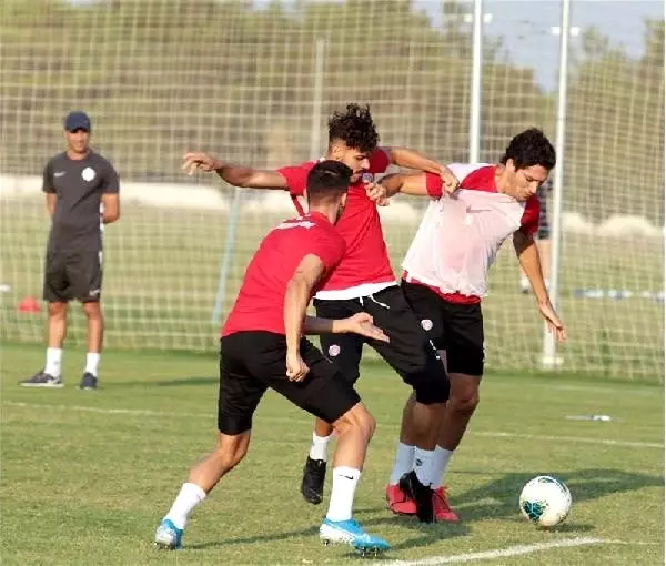 Antalyaspor'da 5 eksik