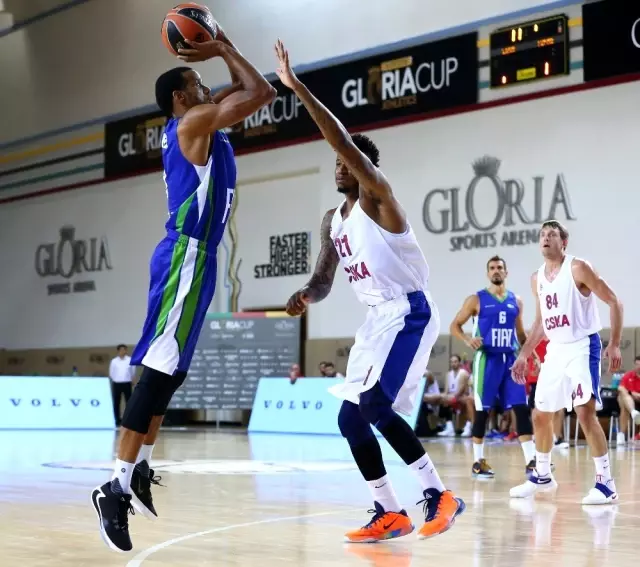 Gloria Cup: CSKA Moskova: 87 - TOFAŞ: 85 Gloria Cup: CSKA Moskova: 87 - TOFAŞ: 85
