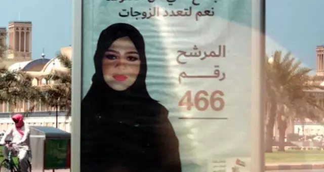 Kadın siyasetçinin