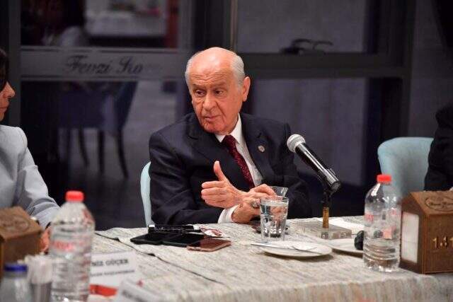 Son dakika: Devlet Bahçeli'den Bülent Arınç çıkışı: Kendisine olan saygımı yitirdim
