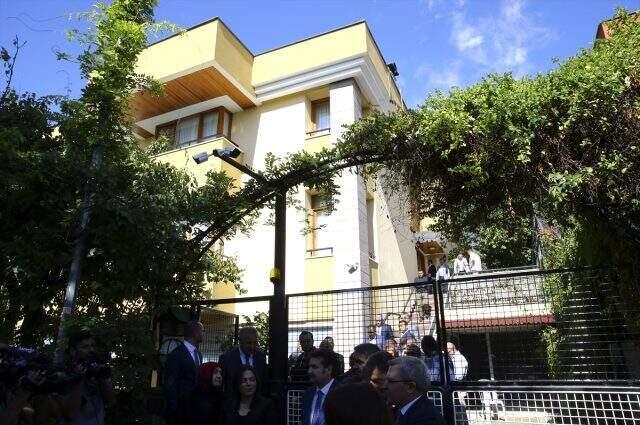 Ahmet Davutoğlu istifasında 'yeni parti binası' detayı