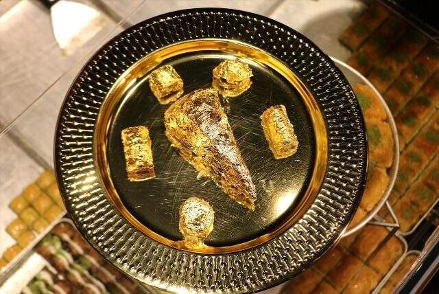 Bin dolara altın kaplamalı baklava