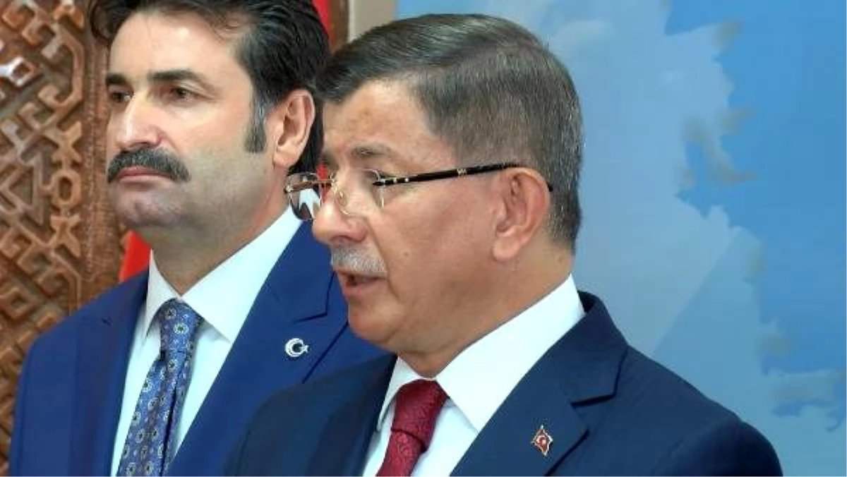 Davutoğlu, ak parti'den istifa etti