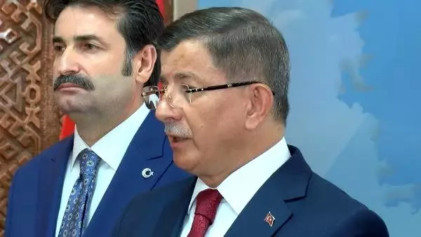 Davutoğlu, ak parti'den istifa etti