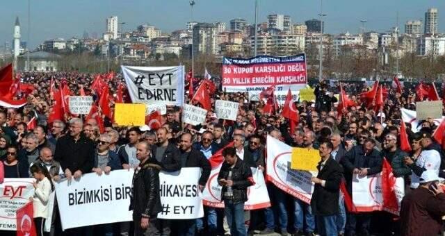 Emeklilikte yaşa takılanlarla ilgili son durum ne aşamada?