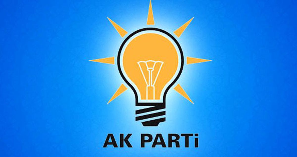 Eski milletvekili İbrahim Turan da AK Parti'den istifa etti