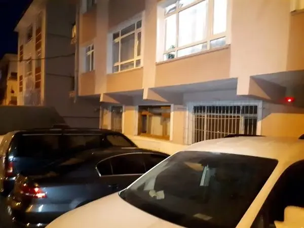 Evinden kötü koku gelen kişi, ölü bulundu Evinden kötü koku gelen kişi, ölü bulundu