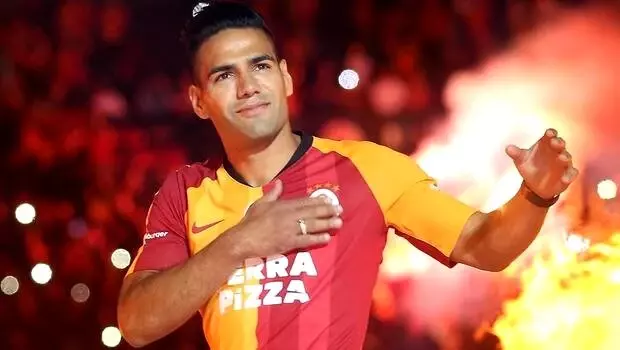 Falcao'ya çılgın gelir! 120 bin euro...