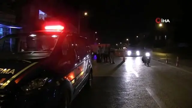 Samandağ'da Otomobil ile Kamyonet çarpıştı: 1 yaralı