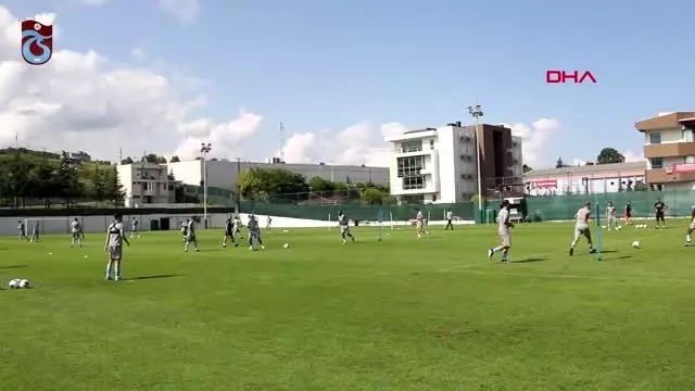 Spor trabzonspor'da onazi ve kamil ahmet takımla çalıştı Spor trabzonspor'da onazi ve kamil ahmet takımla çalıştı