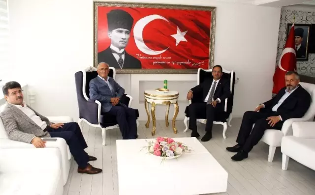 Yılmaz: 'Üretirsek hepimiz kazanırız' Yılmaz: 'Üretirsek hepimiz kazanırız'