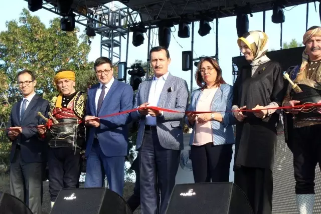 5 yıl aradan sonra Kalecik yeniden festival heyecanı yaşadı 5 yıl aradan sonra Kalecik yeniden festival heyecanı yaşadı