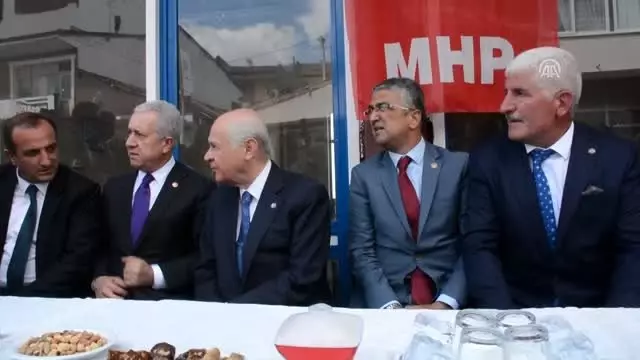 Bahçeli: 'MHP olarak ülkeyi karşılıksız seviyoruz' Bahçeli: 'MHP olarak ülkeyi karşılıksız seviyoruz'