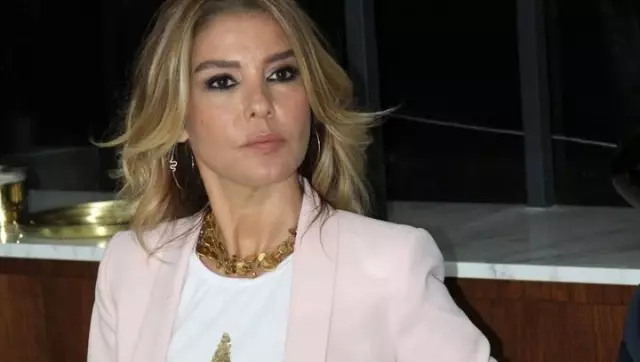 Çorlu tren faciasında oğlunu kaybeden anne Gülben Ergen'e seslendi: Oğlum ile oğlunuz aynı takımda top oynuyordu. Bir gün aradınız mı? Çorlu tren faciasında oğlunu kaybeden anne Gülben Ergen'e seslendi: Oğlum ile oğlunuz aynı takımda top oynuyordu. Bir gün aradınız mı?