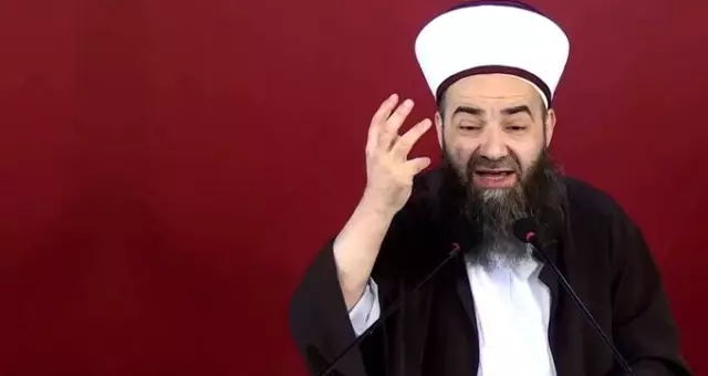 Cübbeli Ahmet Hoca'dan Saadet Partisi Lideri Karamollaoğlu'na: Sakalından utan