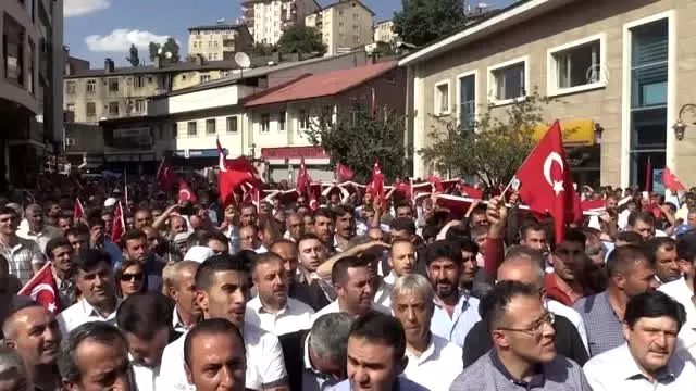 Doğu'da 'Teröre Lanet, Kardeşliğe Davet' yürüyüşleri Doğu'da 'Teröre Lanet, Kardeşliğe Davet' yürüyüşleri