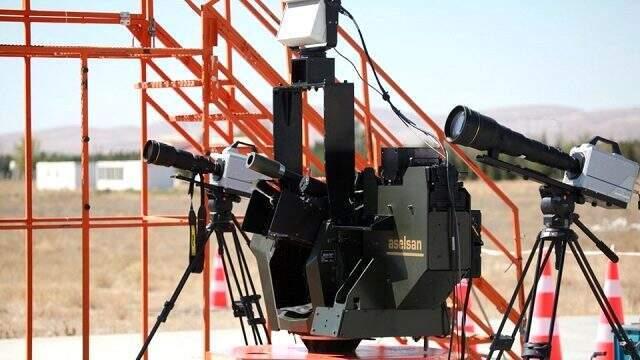 Drone tehditlerine karşı İHTAR anti-İHA sistemine 40 mm bombaatar entegre edildi