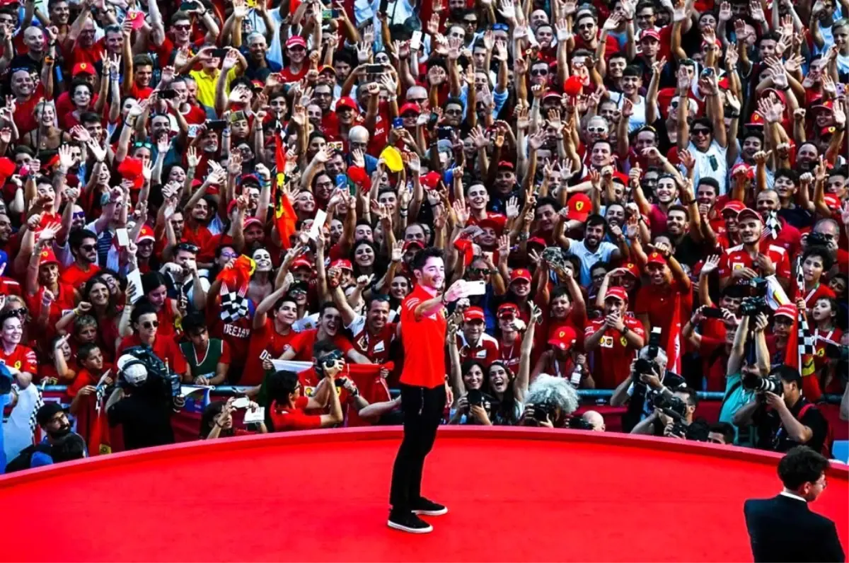 Ferrari'nin dünü bugünü ve geleceği buluştu!