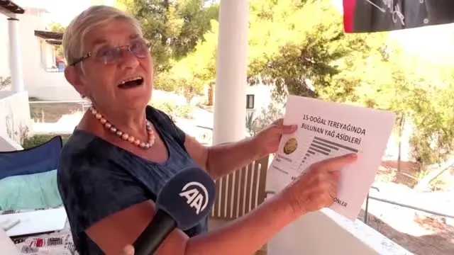 'Hakiki köy zeytinyağı ve tereyağı kilo aldırmaz' 'Hakiki köy zeytinyağı ve tereyağı kilo aldırmaz'