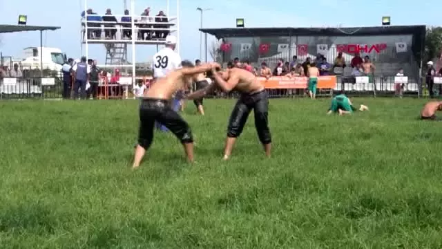 Spor şile yağlı güreşleri'nde başpehlivan ali gürbüz oldu