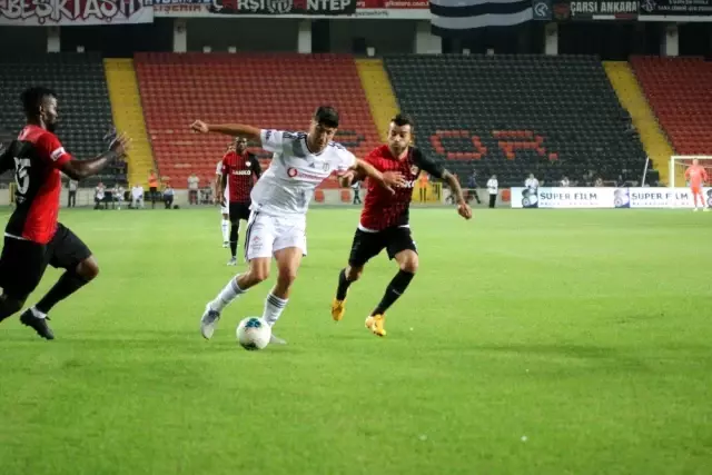 Süper Lig: Gazişehir Gaziantep: 1 - Beşiktaş: 0 (İlk yarı) Süper Lig: Gazişehir Gaziantep: 1 - Beşiktaş: 0 (İlk yarı)