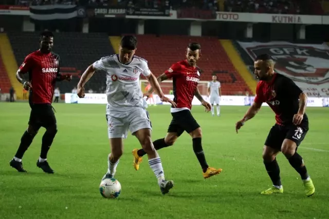 Süper Lig: Gazişehir Gaziantep: 1 - Beşiktaş: 0 (İlk yarı) Süper Lig: Gazişehir Gaziantep: 1 - Beşiktaş: 0 (İlk yarı)