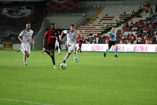 Süper Lig: Gazişehir Gaziantep: 3 - Beşiktaş: 2 (Maç sonucu) Süper Lig: Gazişehir Gaziantep: 3 - Beşiktaş: 2 (Maç sonucu)