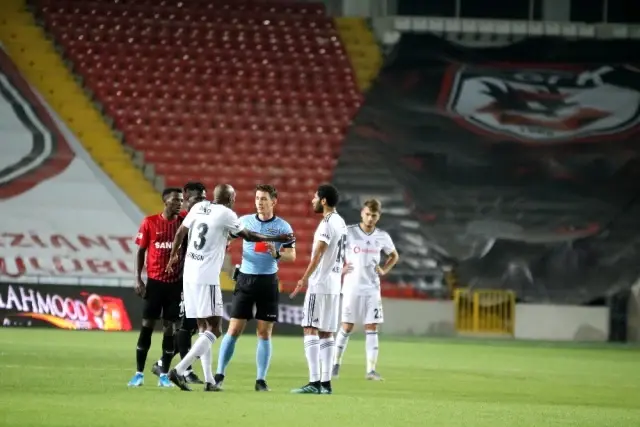 Süper Lig: Gazişehir Gaziantep: 3 - Beşiktaş: 2 (Maç sonucu) Süper Lig: Gazişehir Gaziantep: 3 - Beşiktaş: 2 (Maç sonucu)