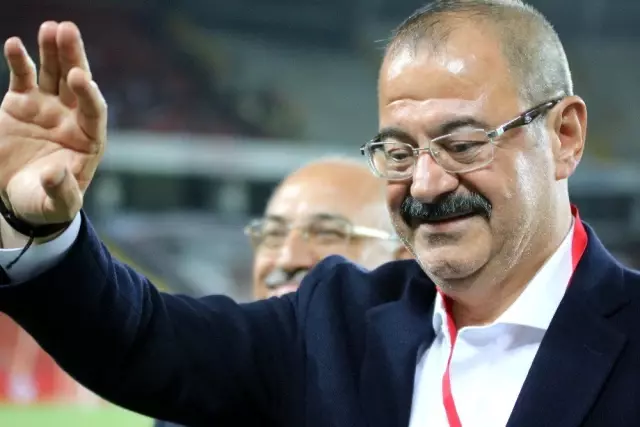 Süper Lig: Gazişehir Gaziantep: 3 - Beşiktaş: 2 (Maç sonucu) Süper Lig: Gazişehir Gaziantep: 3 - Beşiktaş: 2 (Maç sonucu)