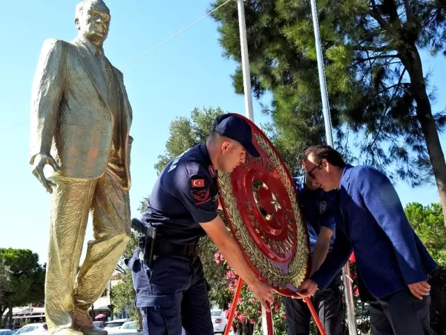 Alacati Nin Kurtulusu Coskuyla Kutlandi